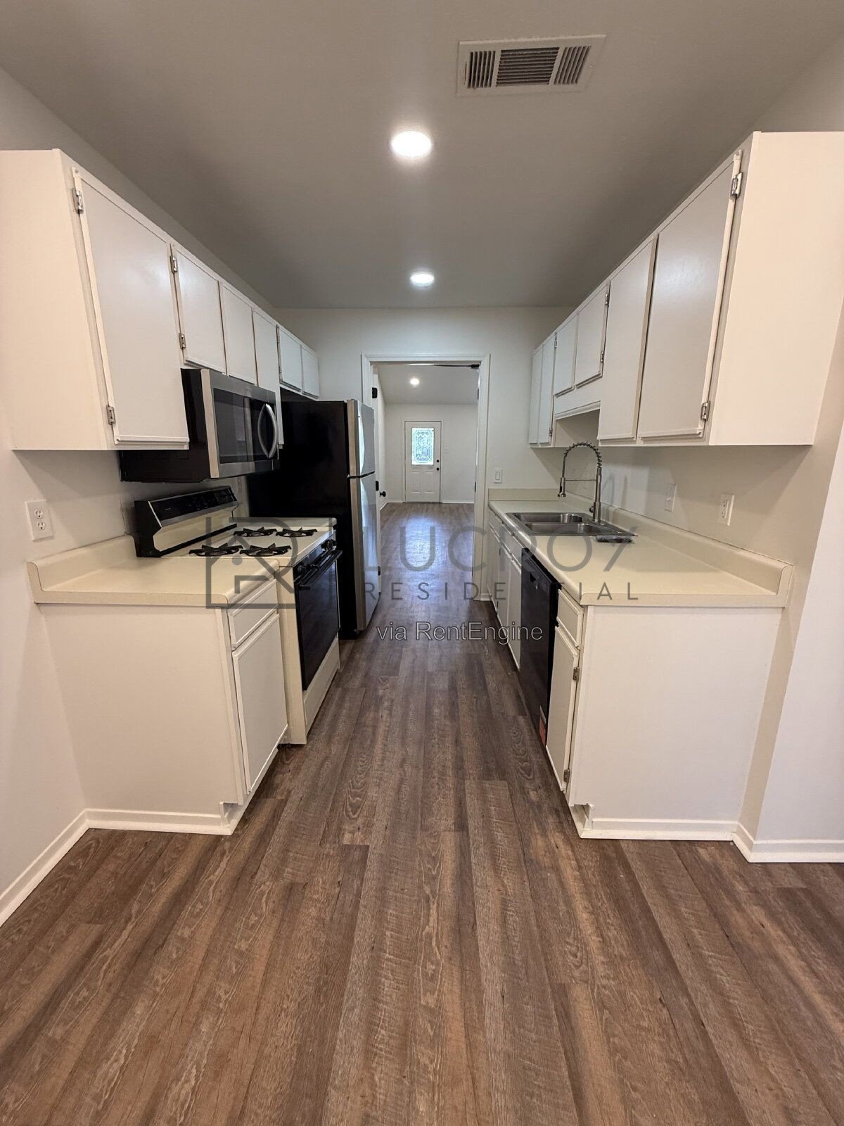 Beautiful 2/2 townhouse in North Jackson! property image