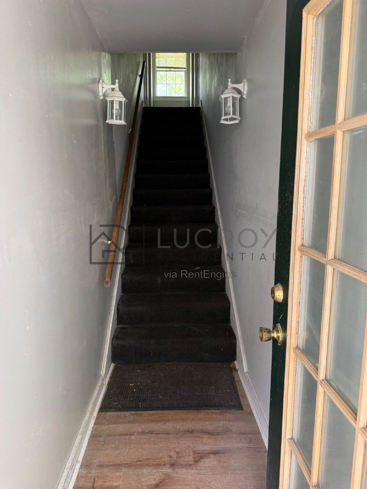 Belhaven living unter $1100! property image