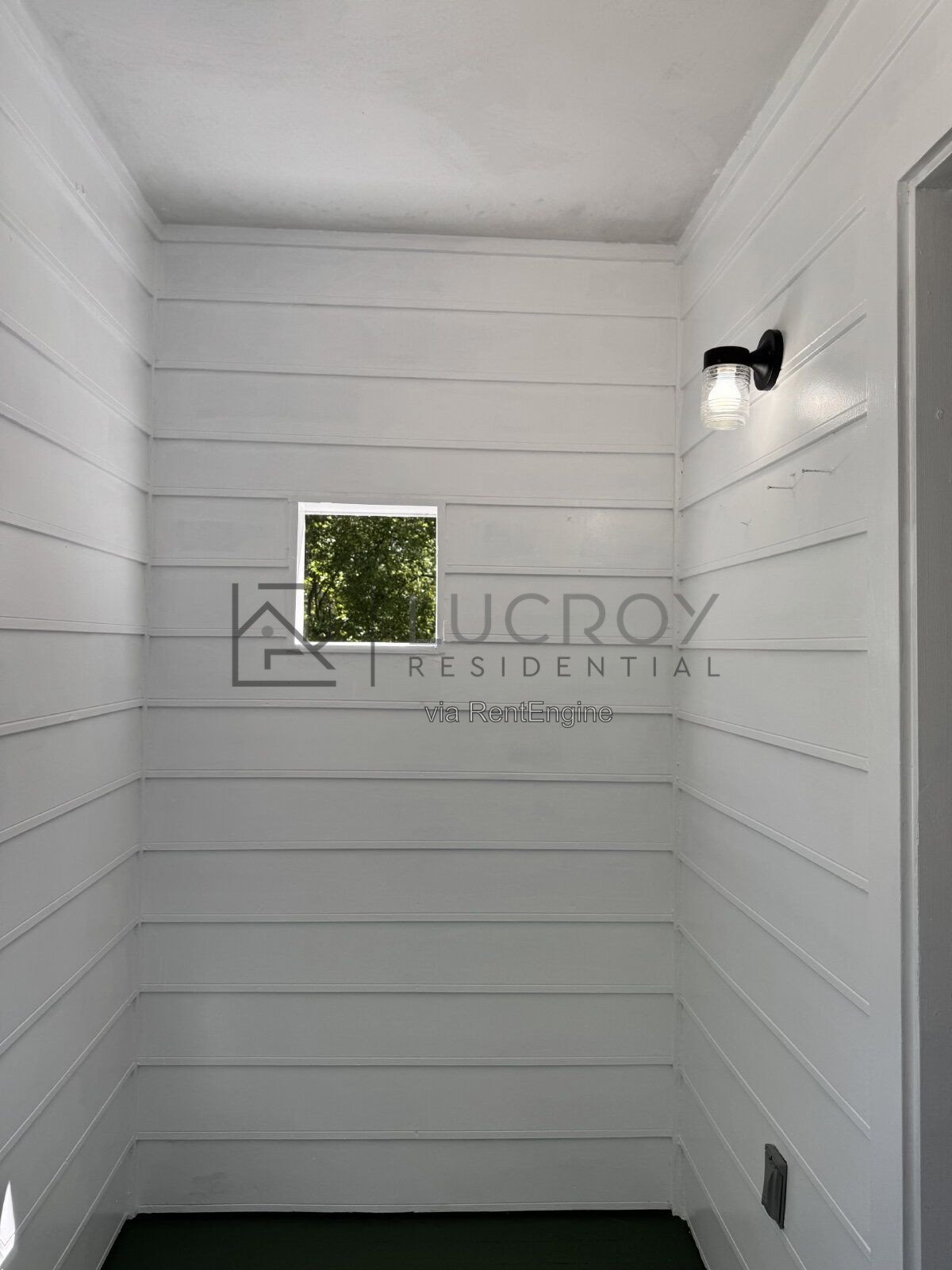 Belhaven living unter $1100! property image