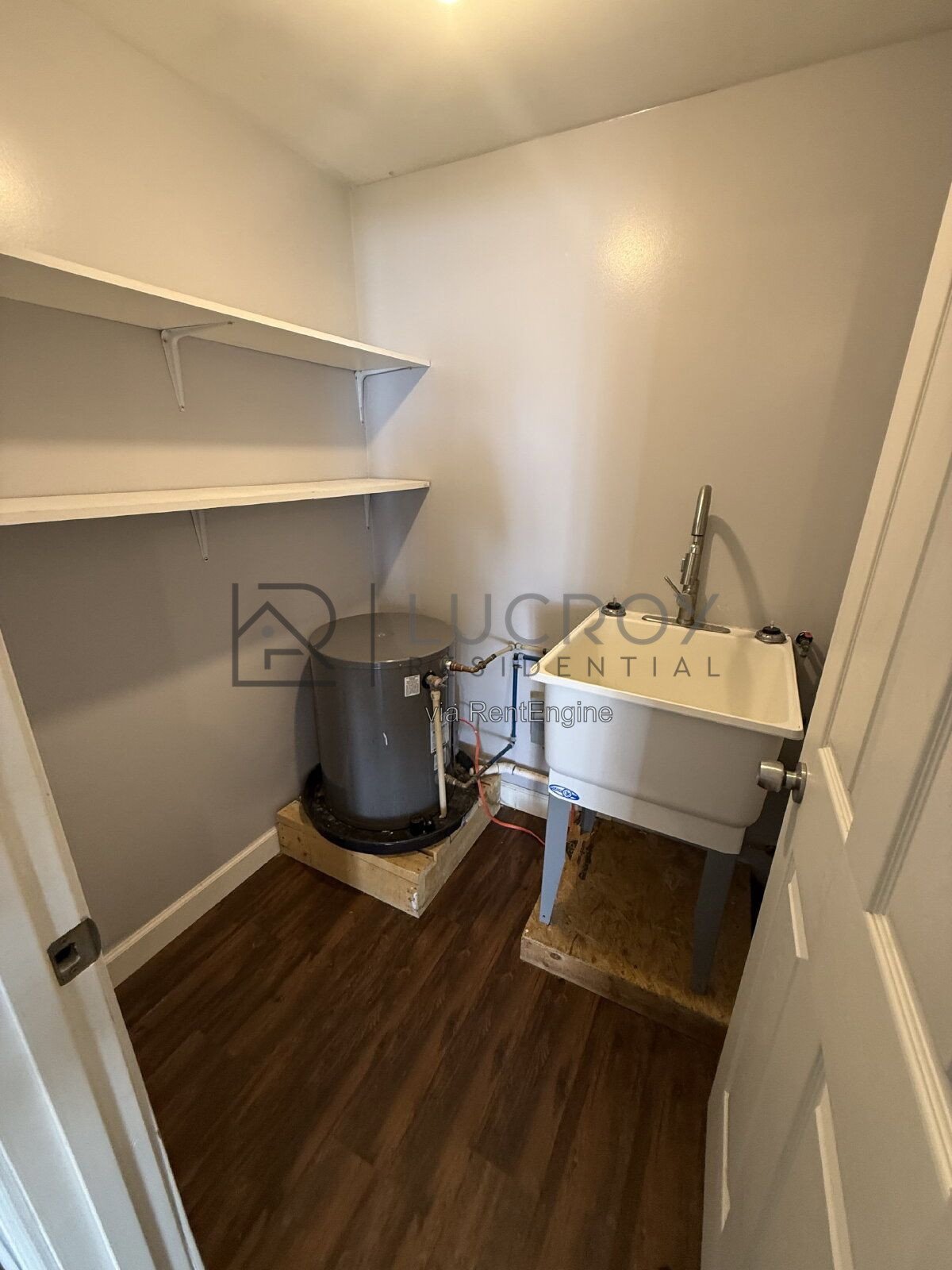 2/1 Garage apt in North Jackson under $1k INCLUDING UTILITIES property image