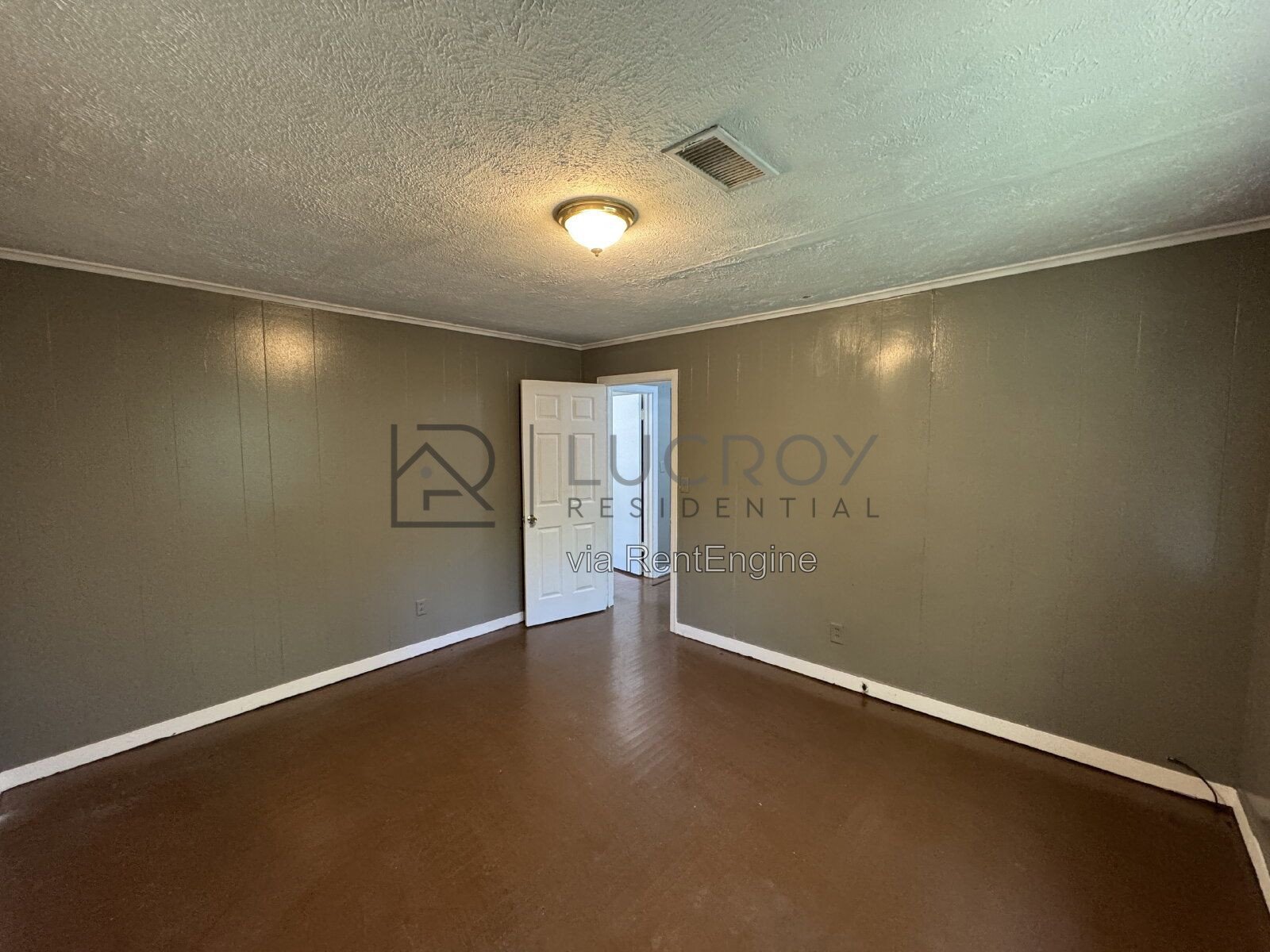 Cozy 3-Bed Retreat on El Paso Street – Cozy 1300 Sq Ft Home in Jackson! property image